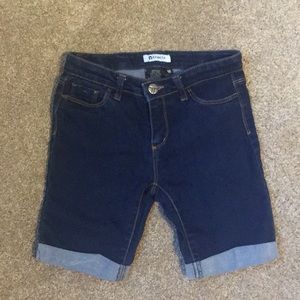 Tractr Bermuda shorts